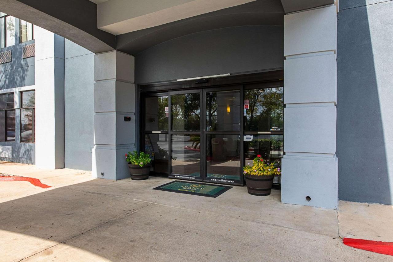 Quality Suites Austin Exterior foto